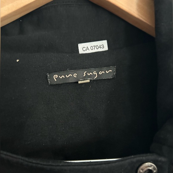 Black Zipper Jacket by Pure Sugar - Picture 4 of 7
